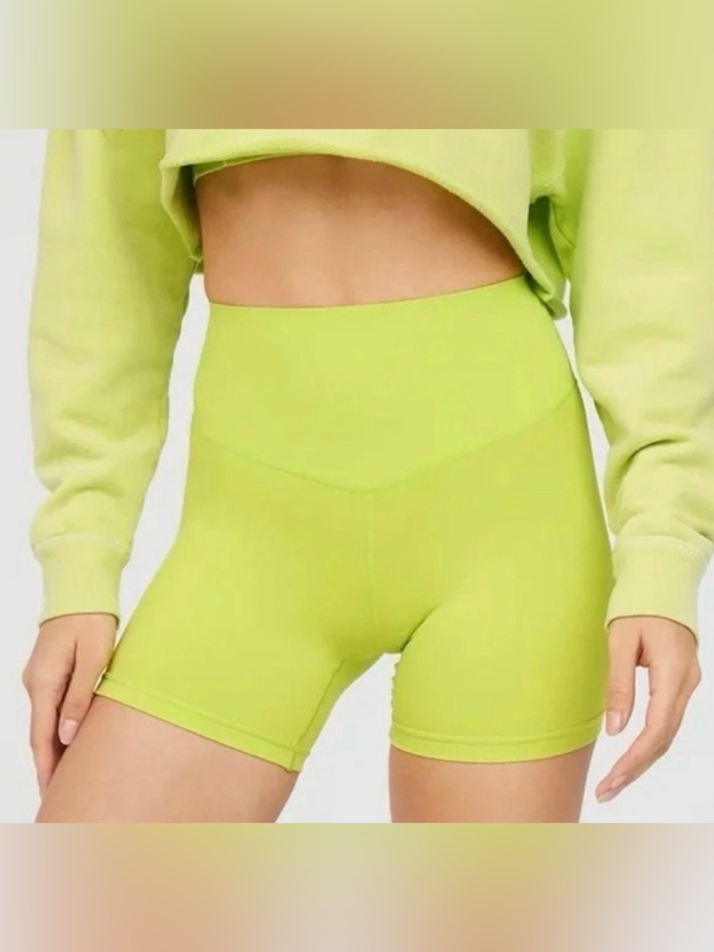 🍋‍🟩OFFLINE BY AERIE Real Good High Rise Biker Shorts - Small